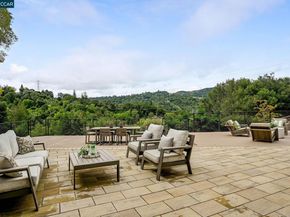 1 Oakview Terrace, Orinda CA 94563