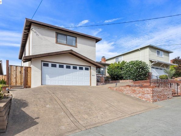 5012 Proctor Rd, Castro Valley CA 94546