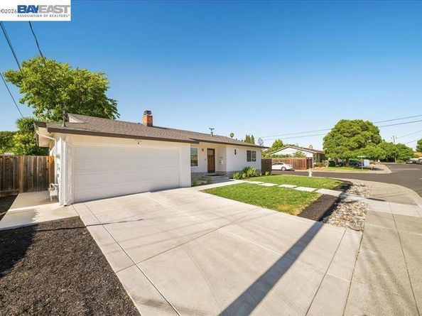 7527 Frederiksen Ln, Dublin CA 94568