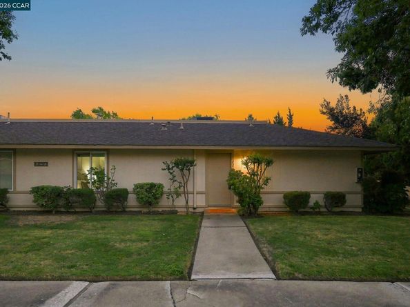 4260 Clayton Rd 11, Concord CA 94521