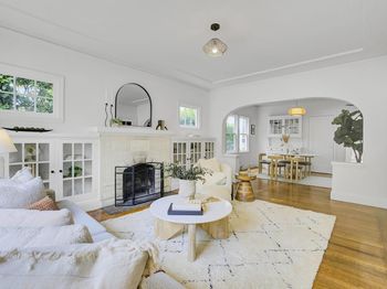 1133 Norwood Ave