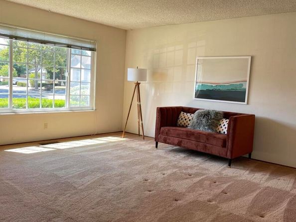 2295 Camino Brazos, Pleasanton CA 94566