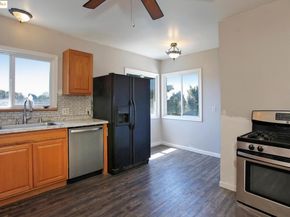 9889 Burr St, Oakland CA 94605
