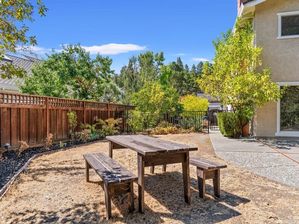 1890 Morello Ave, Pleasant Hill CA 94523