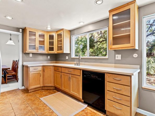 1890 Morello Ave, Pleasant Hill CA 94523