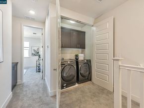 467 Mitchell Ave, Alameda CA 94501