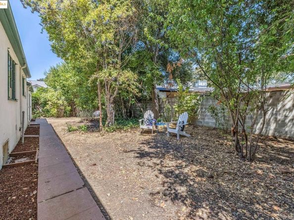 22574 6Th St, Hayward CA 94541