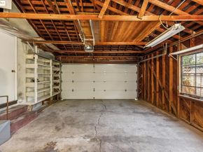 22574 6Th St, Hayward CA 94541