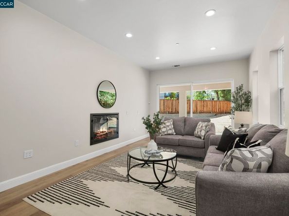 208 Valley View Pl, El Sobrante CA 94803