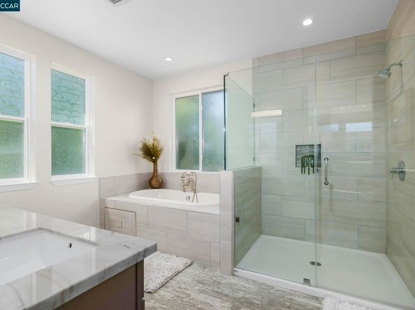 208 Valley View Pl, El Sobrante CA 94803