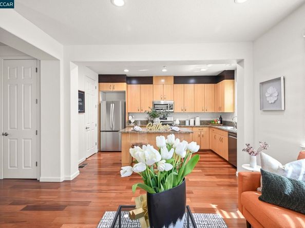 6566 Sierra Ln, Dublin CA 94568