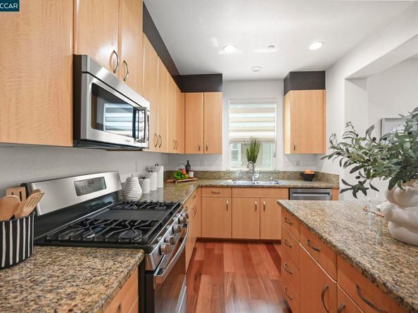 6566 Sierra Ln, Dublin CA 94568