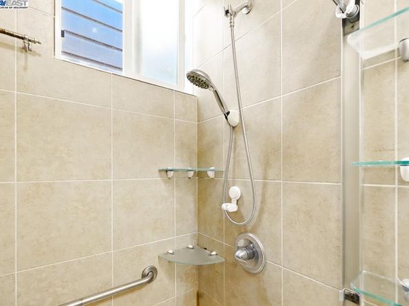 1519-1521 Jackson St, San Francisco CA 94109