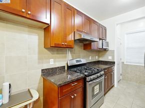 1519-1521 Jackson St, San Francisco CA 94109