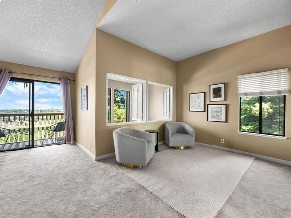1112 Holmes Way, Hayward CA 94541