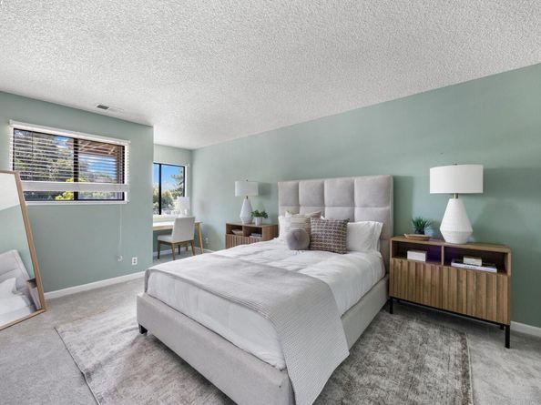 1112 Holmes Way, Hayward CA 94541