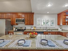 4955 Swindon Pl, Newark CA 94560