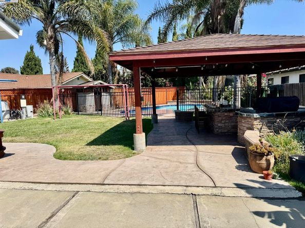 4955 Swindon Pl, Newark CA 94560