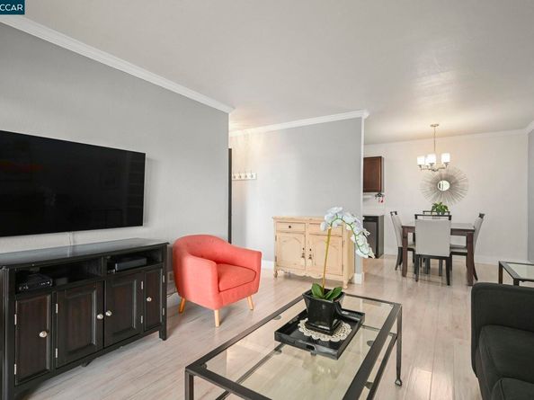 1411 Marchbanks Dr 2, Walnut Creek CA 94598