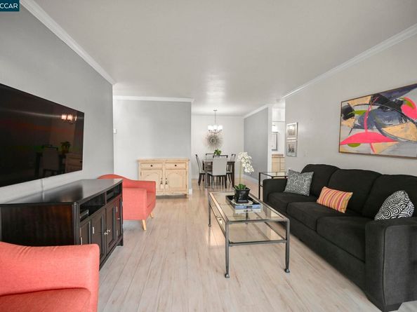 1411 Marchbanks Dr 2, Walnut Creek CA 94598
