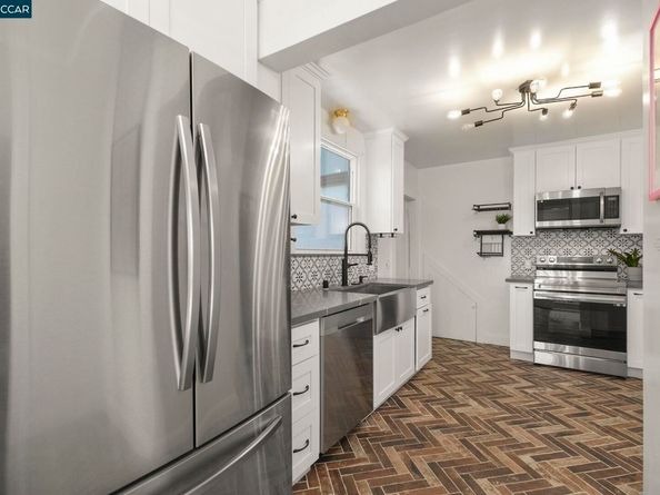 1094 Keith Ave, Berkeley CA 94708