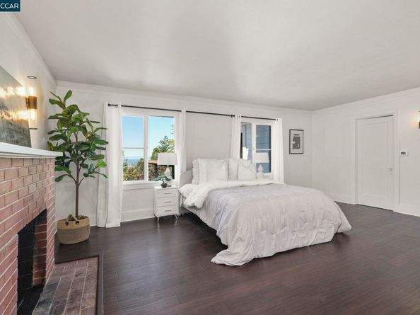 1094 Keith Ave, Berkeley CA 94708