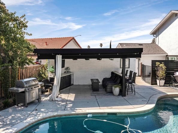 2157 Farmington Pl, Livermore CA 94550