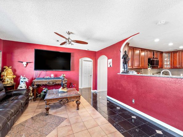 357 White Dr, Hayward CA 94544