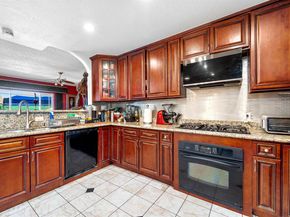 357 White Dr, Hayward CA 94544