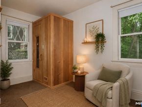 388 Allaire Avenue, Leonia NJ 07605