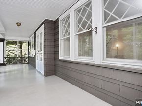 388 Allaire Avenue, Leonia NJ 07605