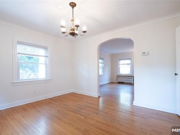 141 Moore Avenue, Leonia NJ 07605