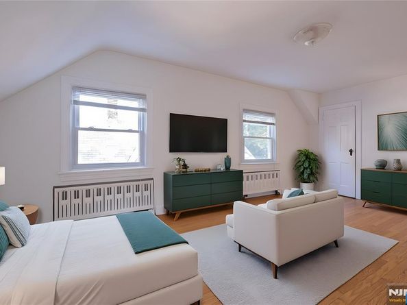 141 Moore Avenue, Leonia NJ 07605