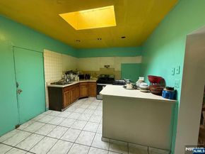629 61st Street, West New York NJ 07093