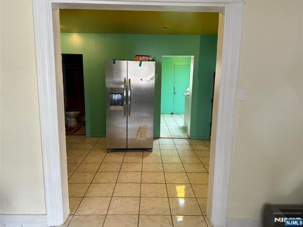 629 61st Street, West New York NJ 07093