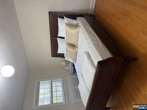 105 Reldyes, Leonia NJ 07605