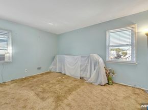 18 Ferncliff Road, Jersey City NJ 07305