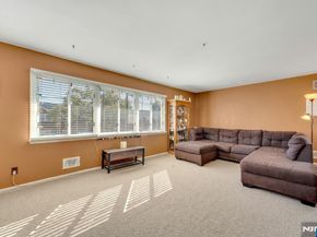18 Ferncliff Road, Jersey City NJ 07305