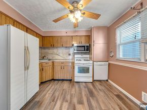 18 Ferncliff Road, Jersey City NJ 07305