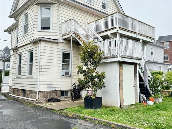 421 Tenafly Road, Englewood NJ 07631