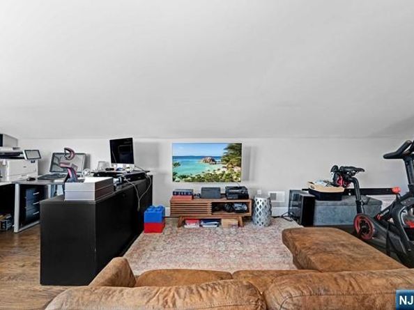 12 Cortland Place, Cliffside Park NJ 07010