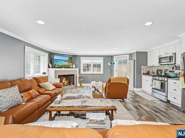12 Cortland Place, Cliffside Park NJ 07010