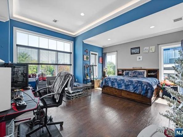 12 Cortland Place, Cliffside Park NJ 07010