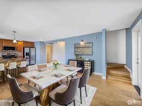 5033 12th Avenue NE B, Seattle WA 98105
