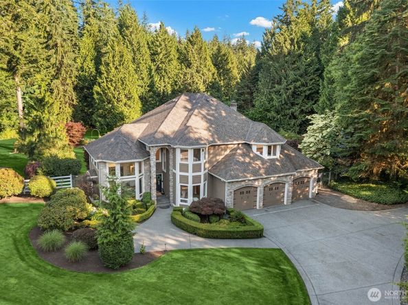 8220 228th Street SE, Woodinville WA 98072