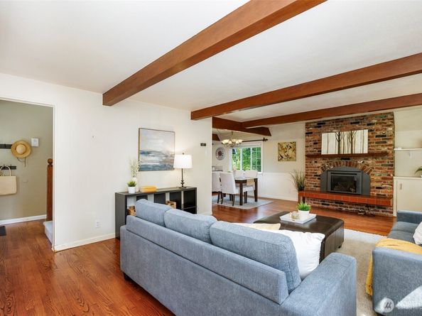 23200 19th Avenue SE, Bothell WA 98021