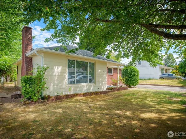 2114 S 128th Street, SeaTac WA 98168