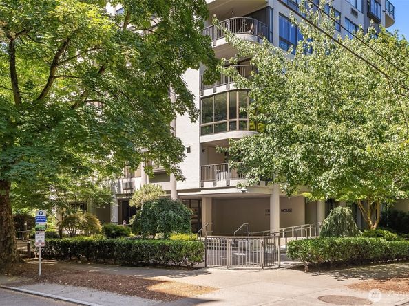 1120 Spring Street 602, Seattle WA 98104