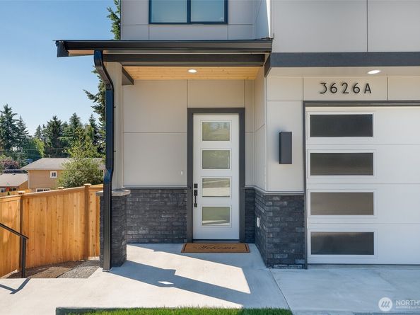3626 191st Place SW A, Lynnwood WA 98036