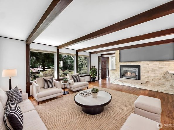 3730 NE 194th Street, Lake Forest Park WA 98155